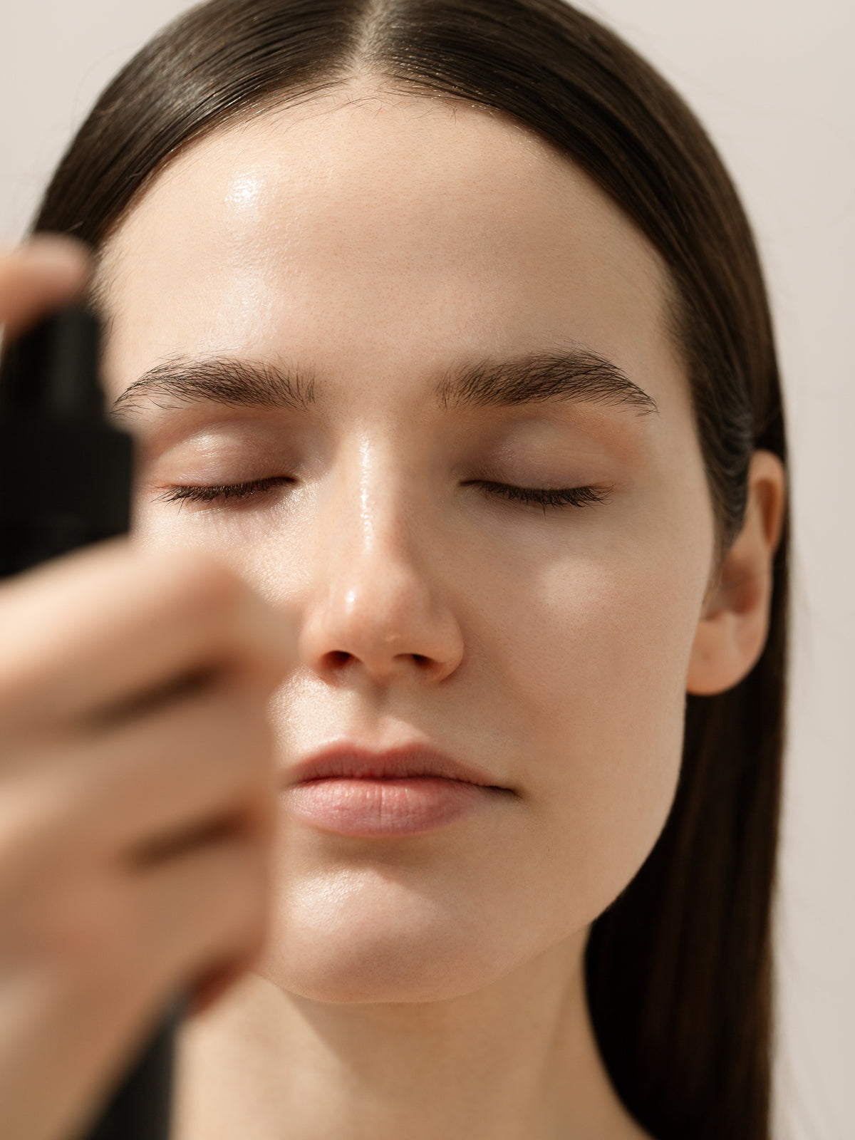 Yin Your Skin SUMU Transformative Facial Mist - Hydrating, brightening face mist with orange blossom & green tea