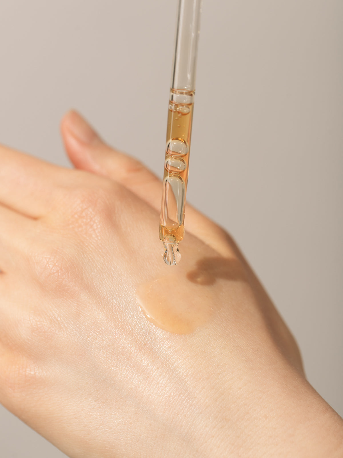 Yin Your Skin AURA Elixir - Brightening, antioxidant-rich facial oil for radiant skin